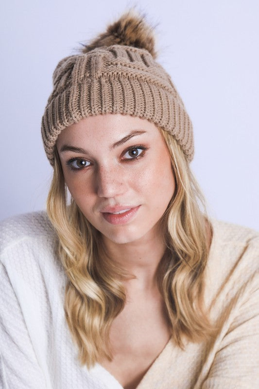 POM POM PARADISE BEANIE